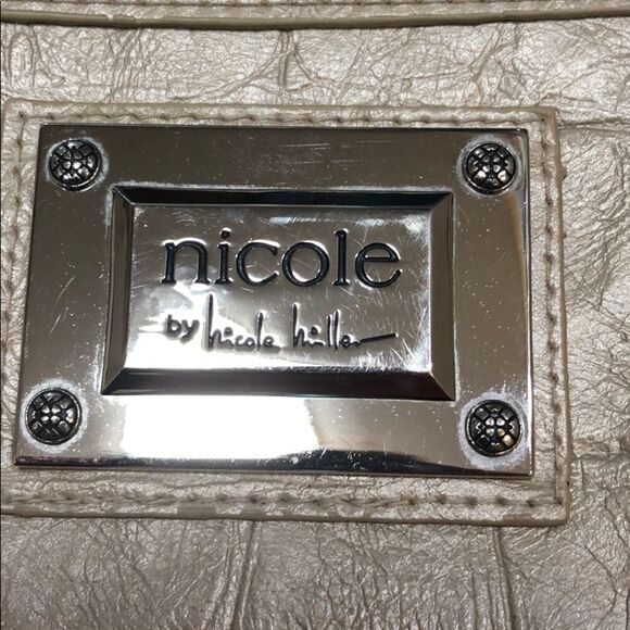 𝅺nicole by Nicole Miller Faux Leather Wristlet - Picture 3 of 15